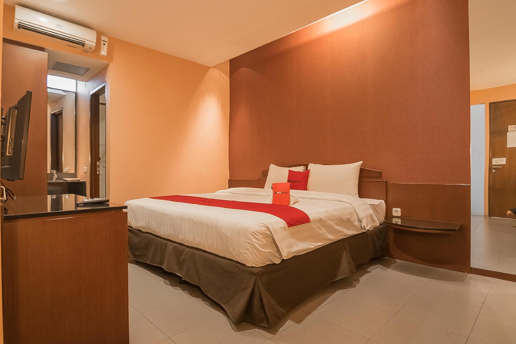 Reddoorz Plus @ Cipaganti Street 3 Bandung Buitenkant foto